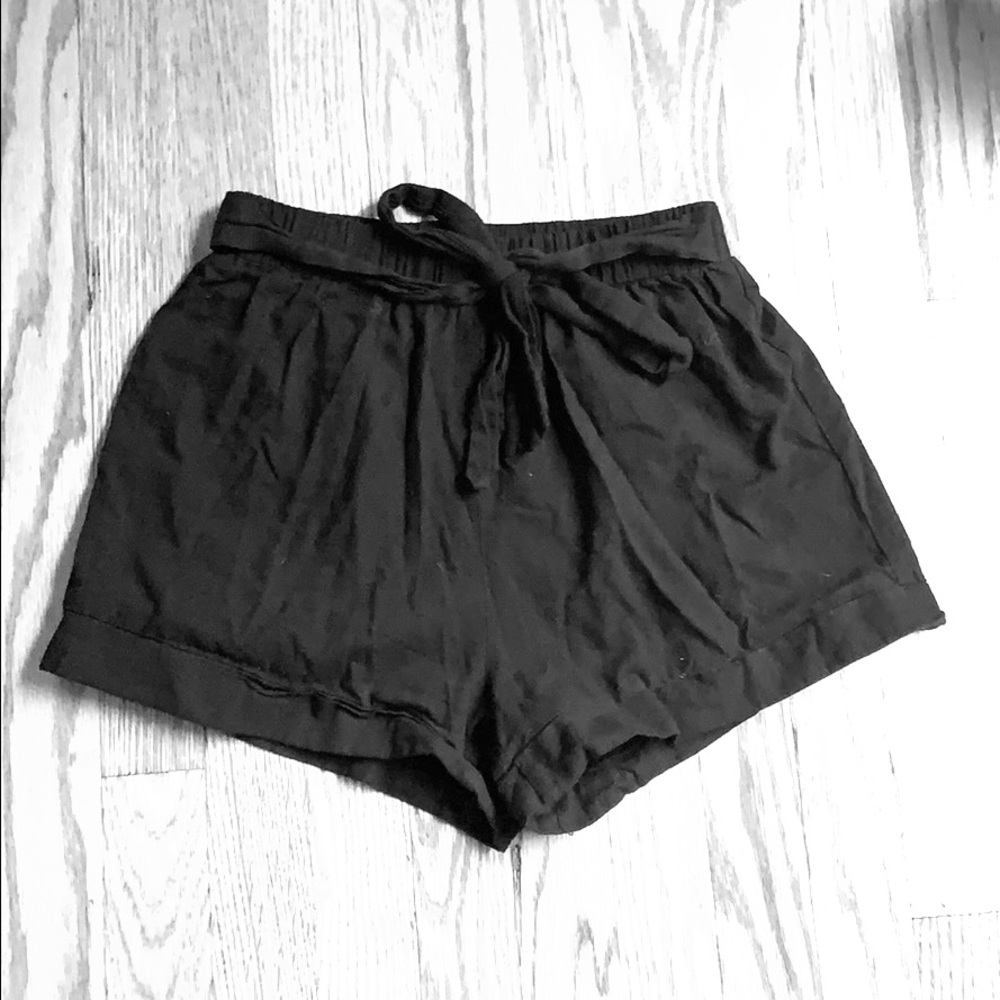 Tie up black shorts